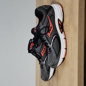Saucony running shoes
